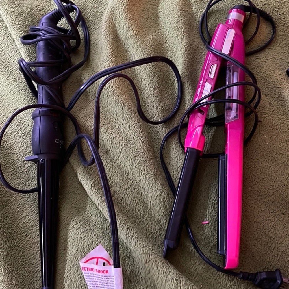 hair crimper and curling wand